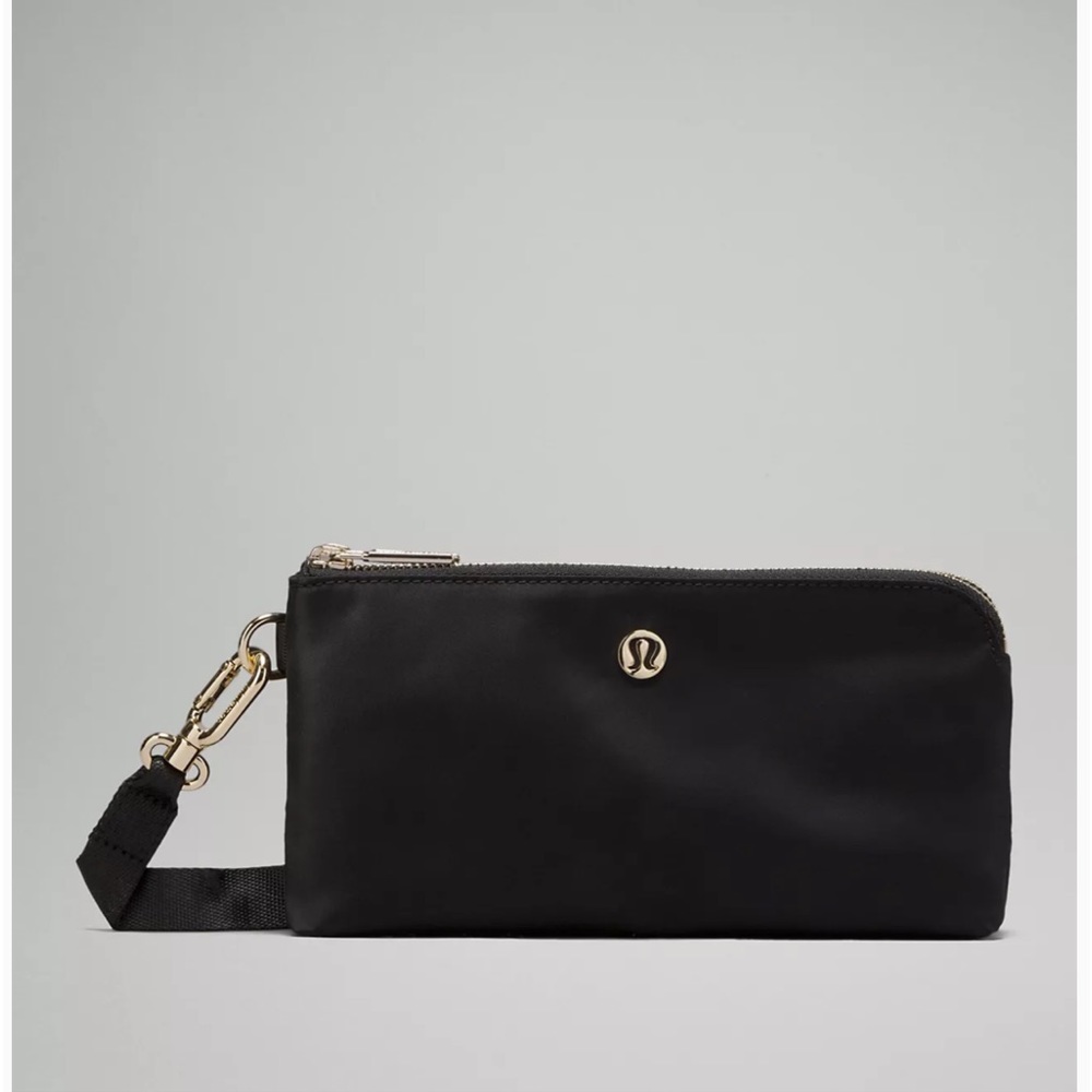Lululemon wristlet
